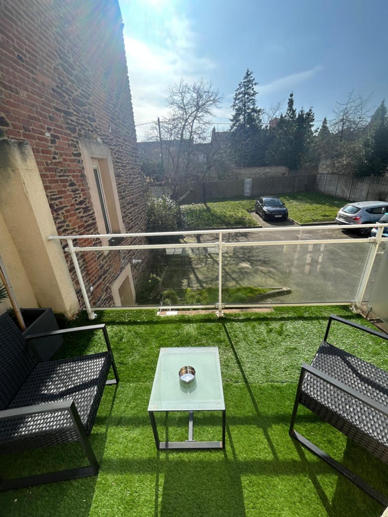Le Studio Gare Rennes Luaran gambar
